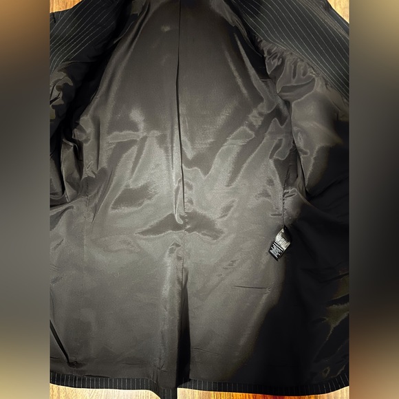 Express Pin Stripe Single Button Blazer Size 6 - Picture 7 of 7